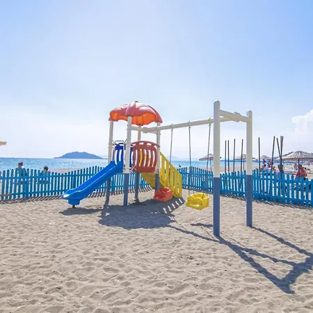 Sunset Beach Club Aqualettings Aqua 17 Апартаменты